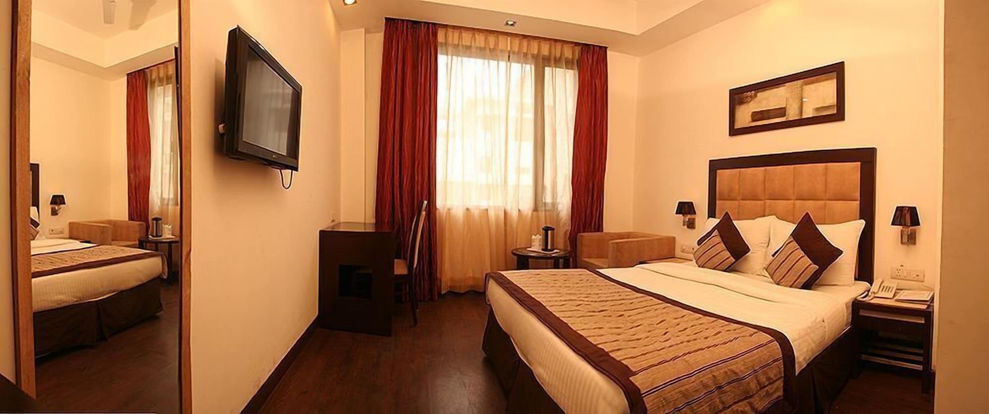 Hotel Livasa Inn Near Blk Hospital Delhi  Exteriör bild