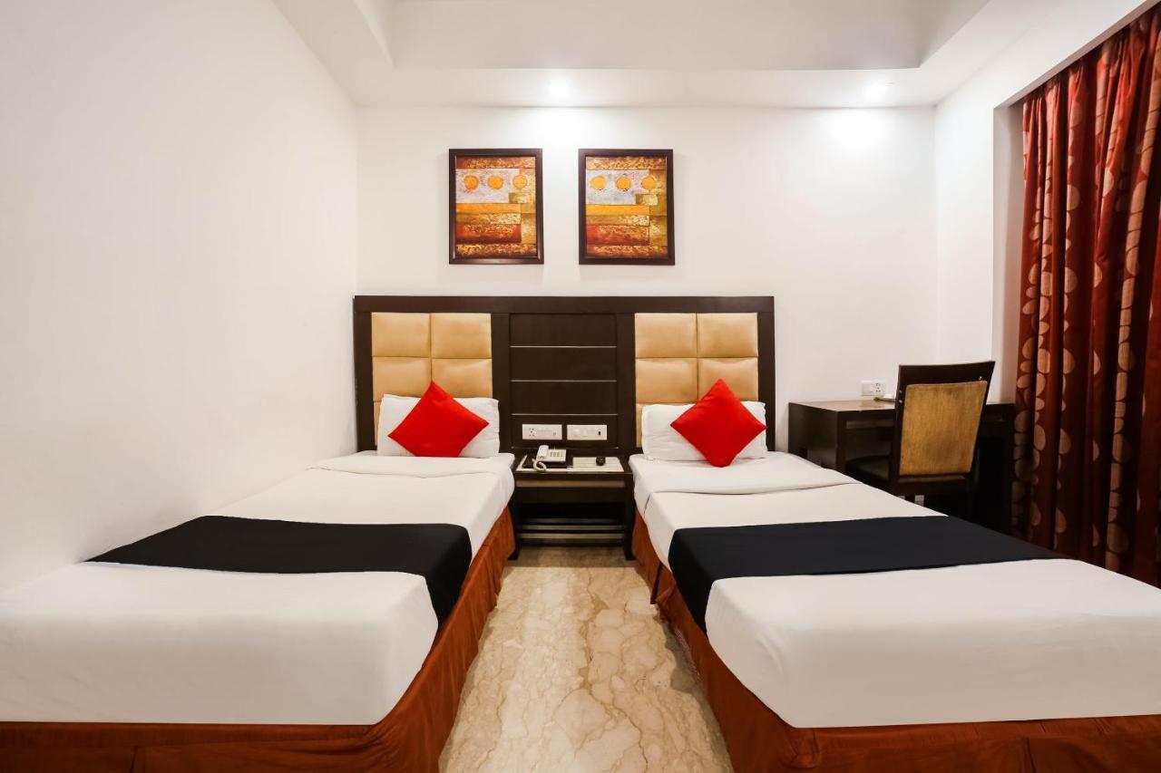 Hotel Livasa Inn Near Blk Hospital Delhi  Exteriör bild