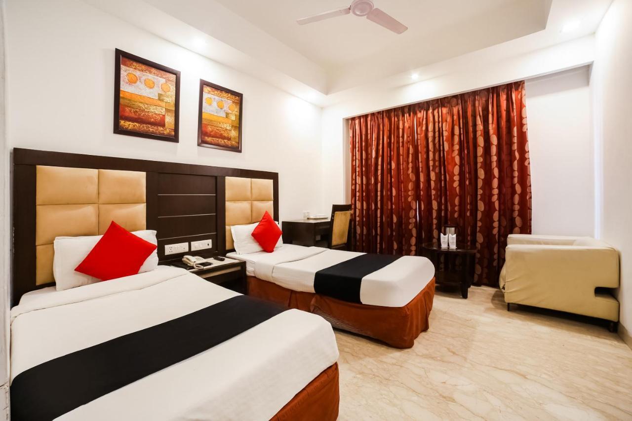 Hotel Livasa Inn Near Blk Hospital Delhi  Exteriör bild